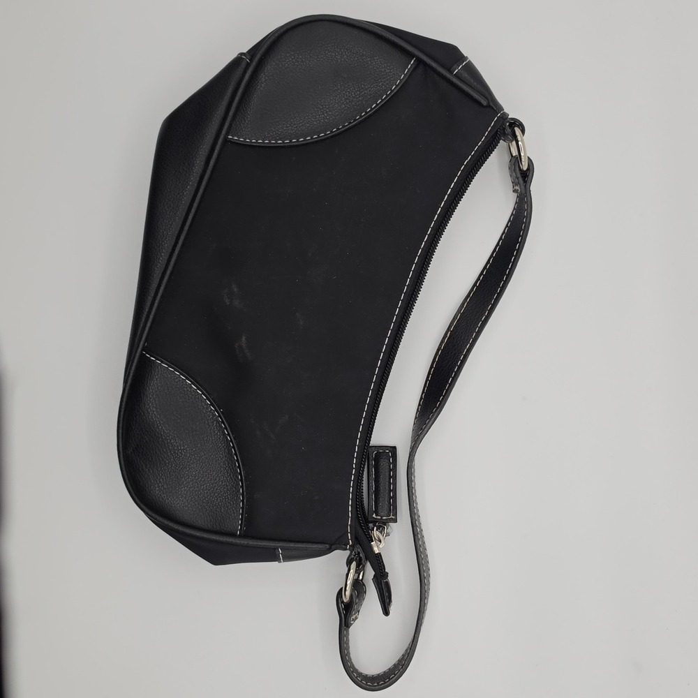 Victoria's Secret Shoulder Bag Women Small Black Good Y2K Nylon Faux Leather - Picture 5 of 6